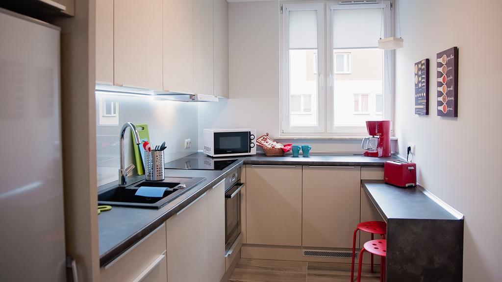 Apartament Piano ราชิบูร์ช ภายนอก รูปภาพ