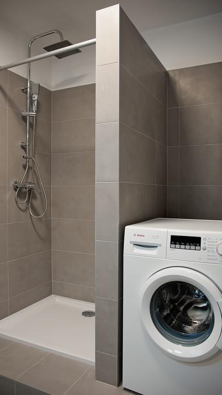 Apartament Piano ราชิบูร์ช ภายนอก รูปภาพ